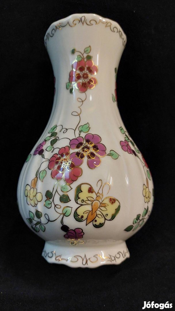 Zsolnay porcelán pillangós váza