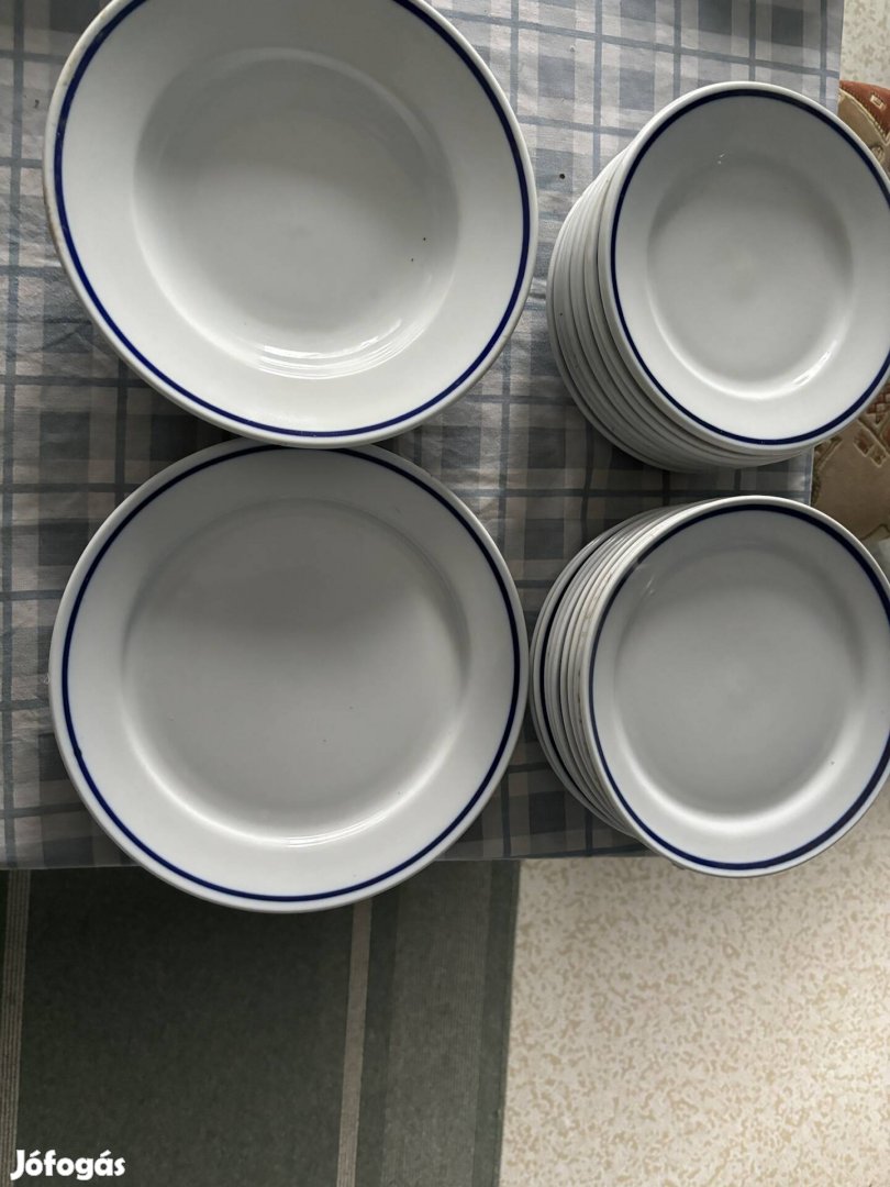 Zsolnay porcelán tányér