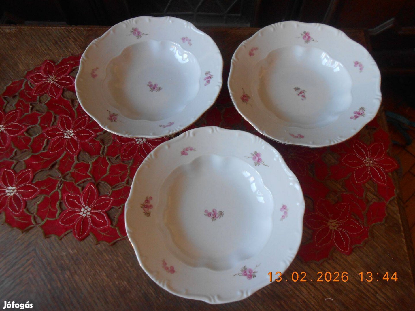 Zsolnay rózsaszín virág mintás mély tányér