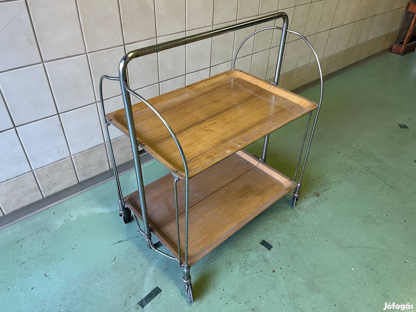 Zsúrkocsi  összecsukható 