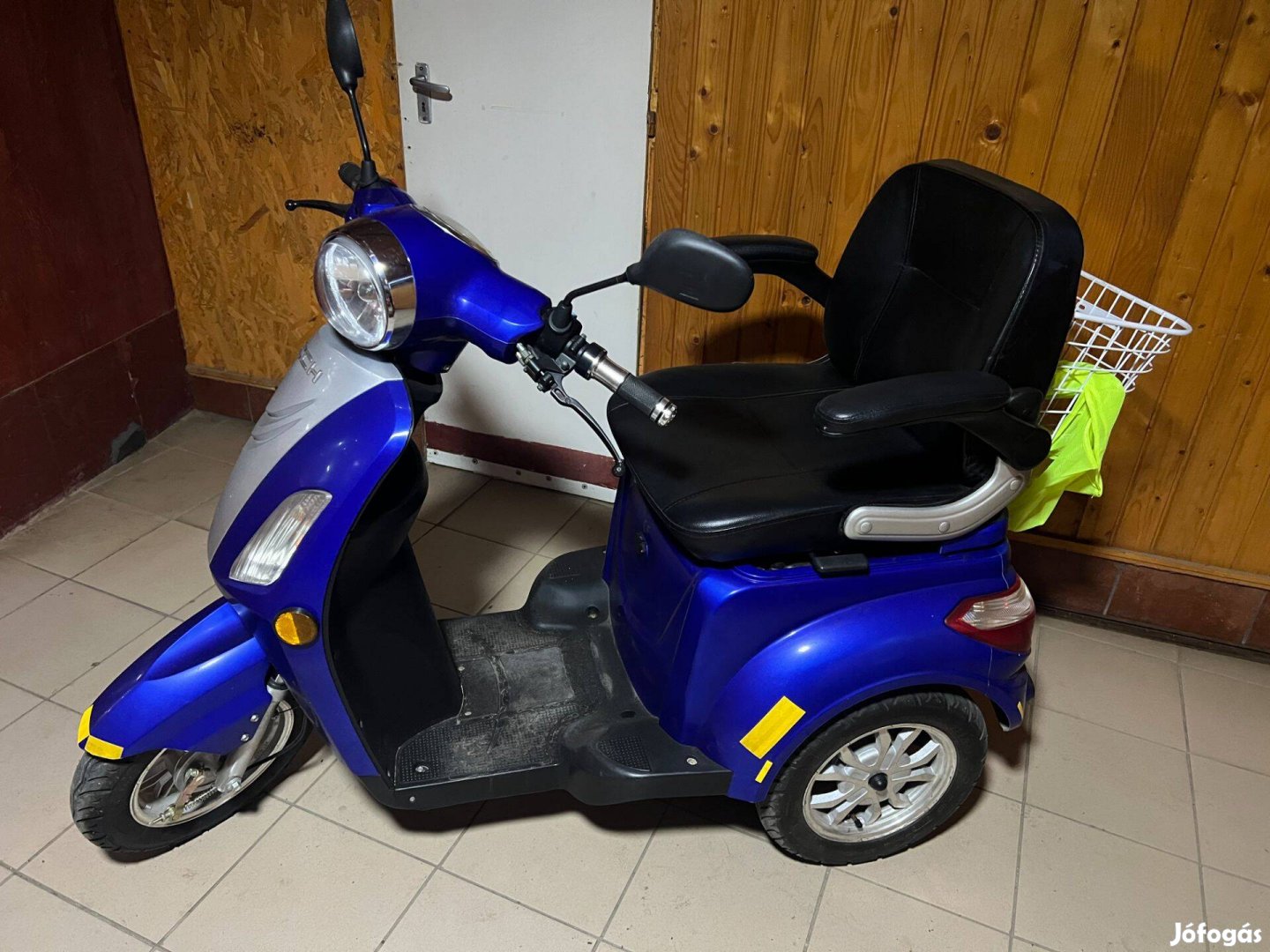 Ztech Elektromos moped robogó kerékpár ( Lítium akku )