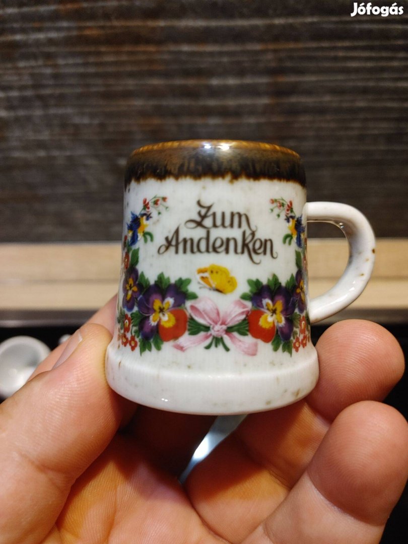 Zum Andenken porcelán pálinkás pohár