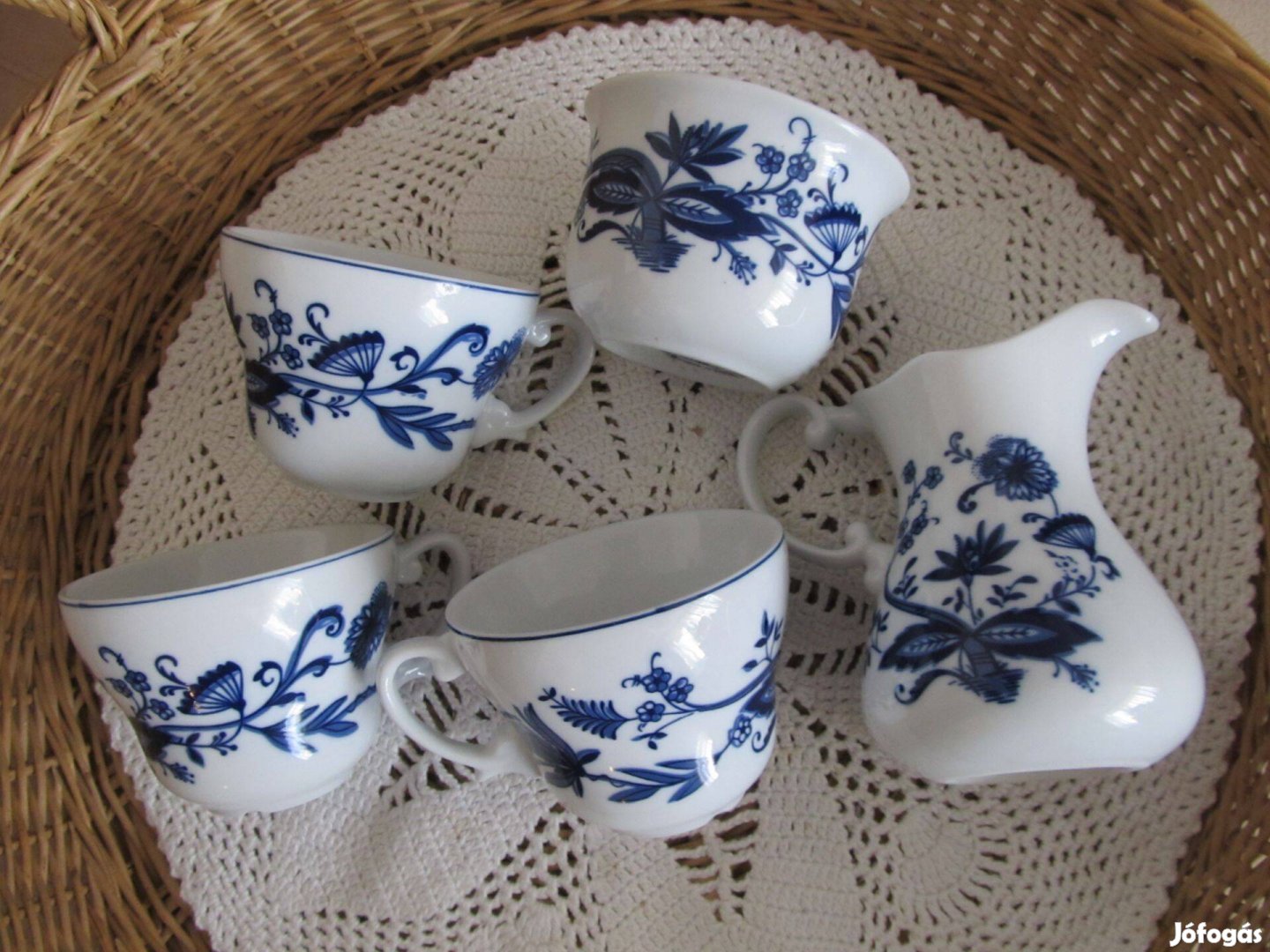 Zwiebelmuster Wellco hagymamintás porcelán csésze 3 db