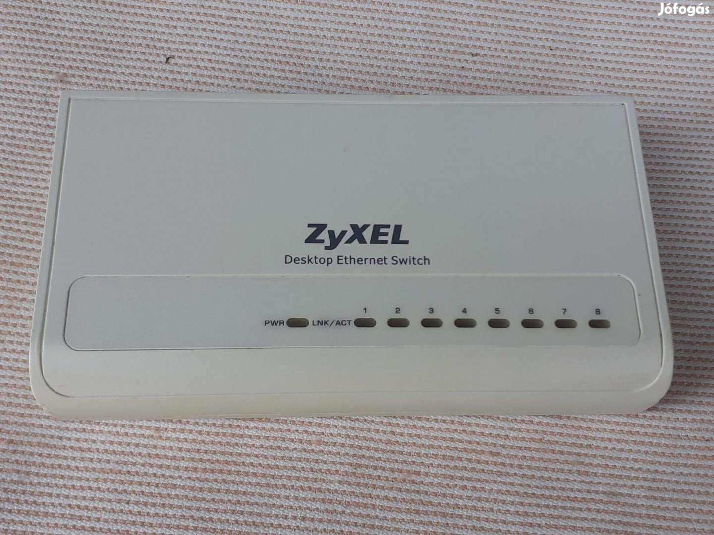 Zyxel Es-108S ethernet switch