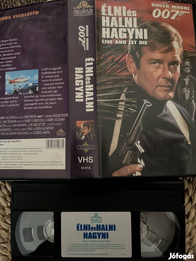 007 Élni és halni hagyni vhs