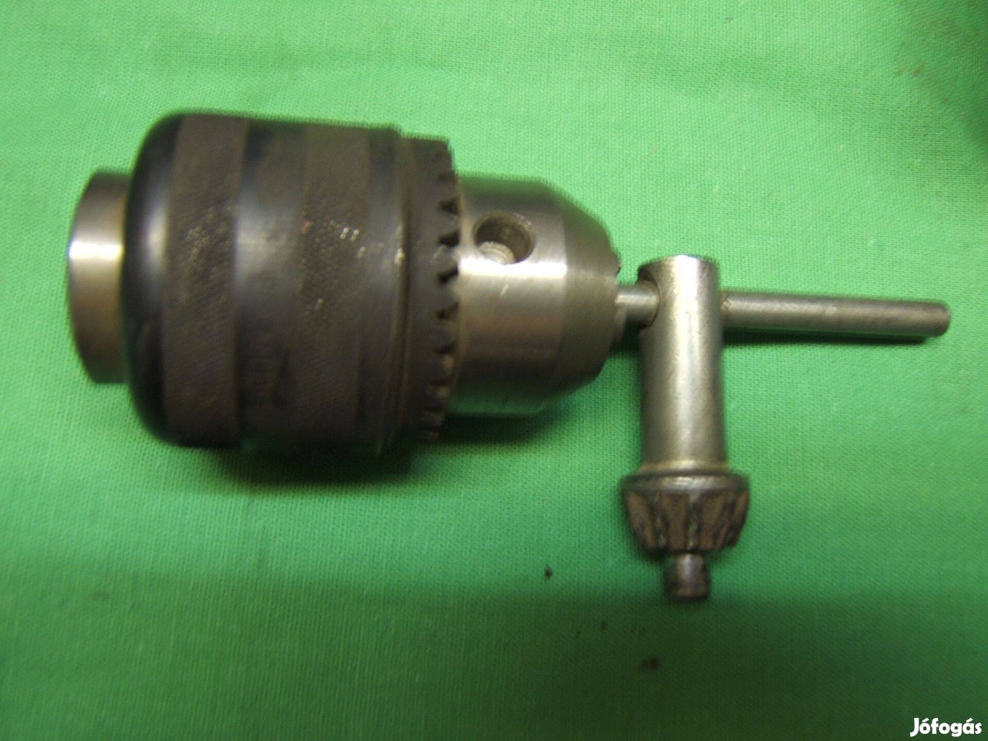 (1) 3/8. Fúrótok10mm-es:tüskenélk:2db10mm-es:1/4- menetcs