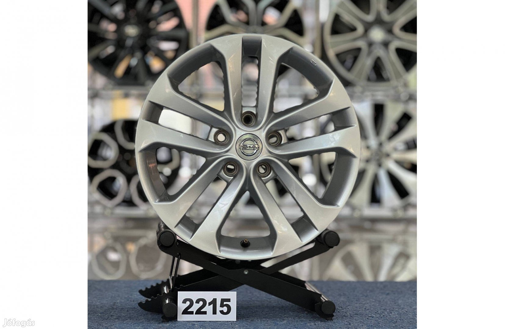 (2215) Nissan 17 gyári alufelni felni, 5x114,3, Juke