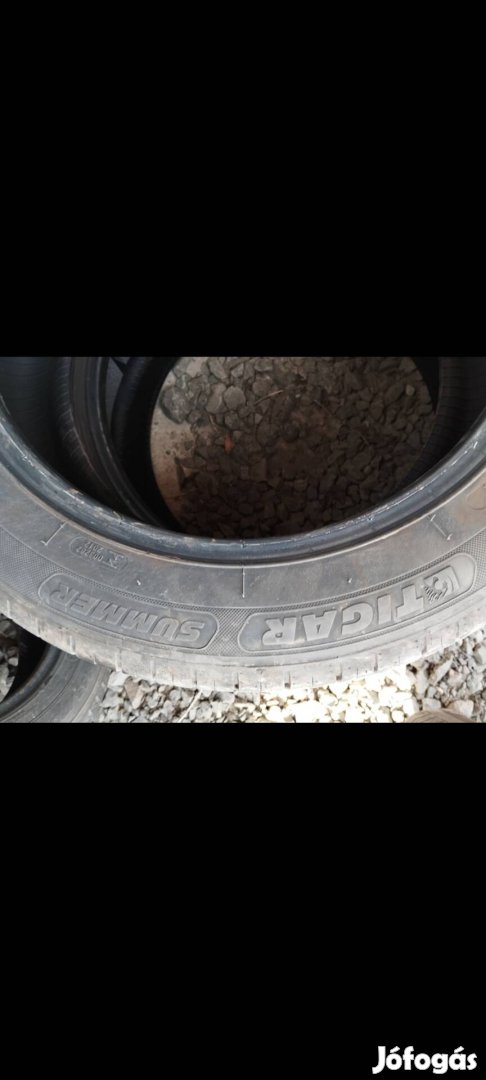 2225/55 r18 Tigar 4 évszakos gumi 2022-es , 8-mm.