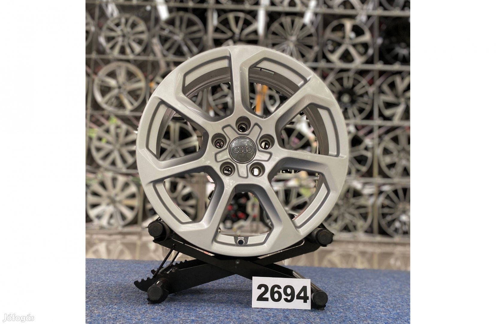 (2694) Audi 17 gyári alufelni felni, 5x112, Q2 A4 A3
