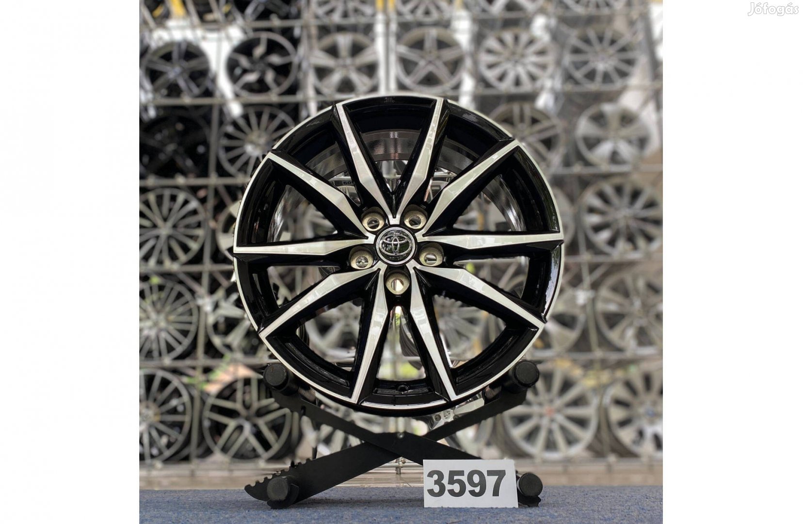 (3597) Toyota 18 gyári alufelni felni, 5x114,3, Corolla Auris