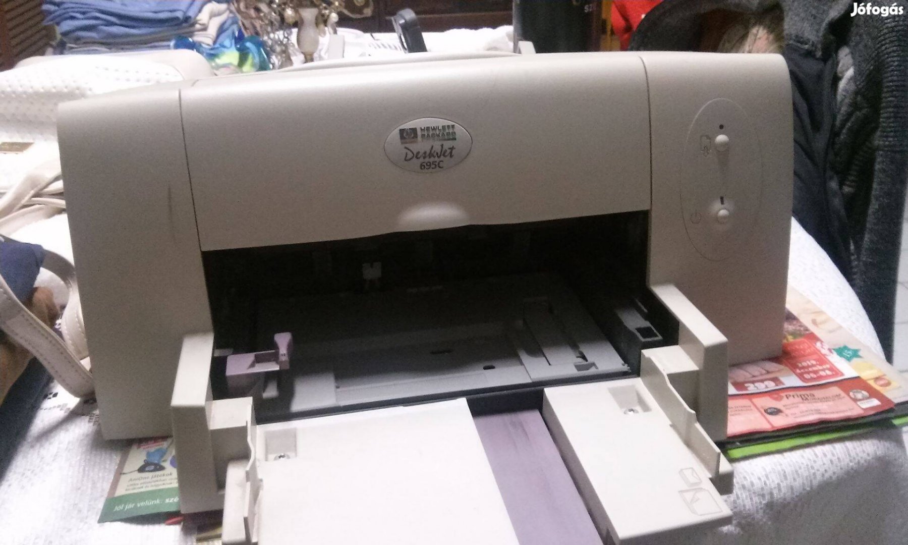 (4) 2/9. HP Deskjet 695C nyomtató. -