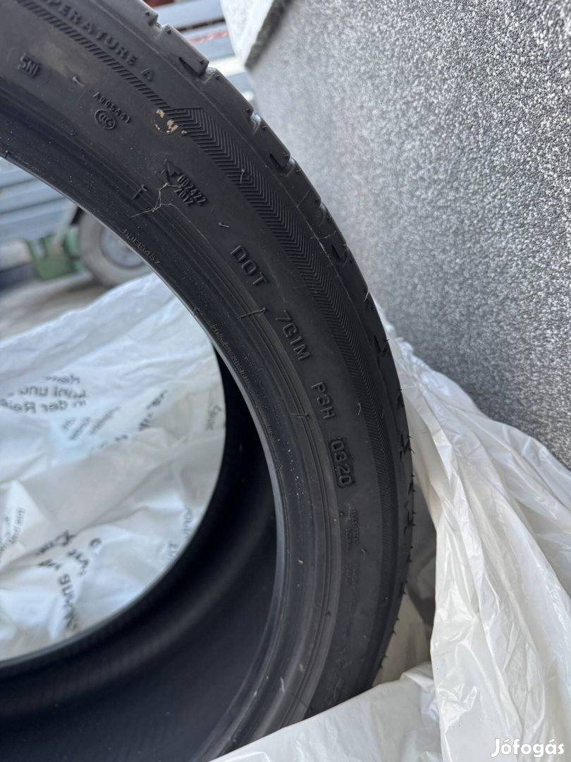 7-es BMW-re 20-as nyári gumi Eladó!