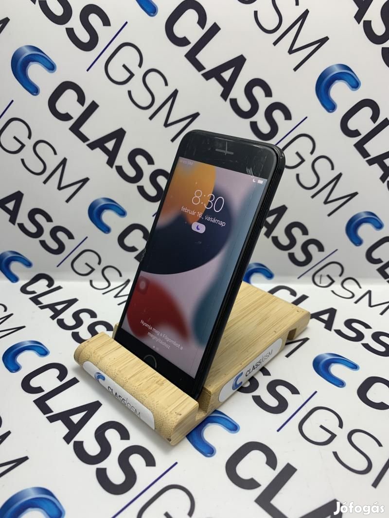 #81 Eladó Apple iPhone 7 32GB KIS HIBÁS!