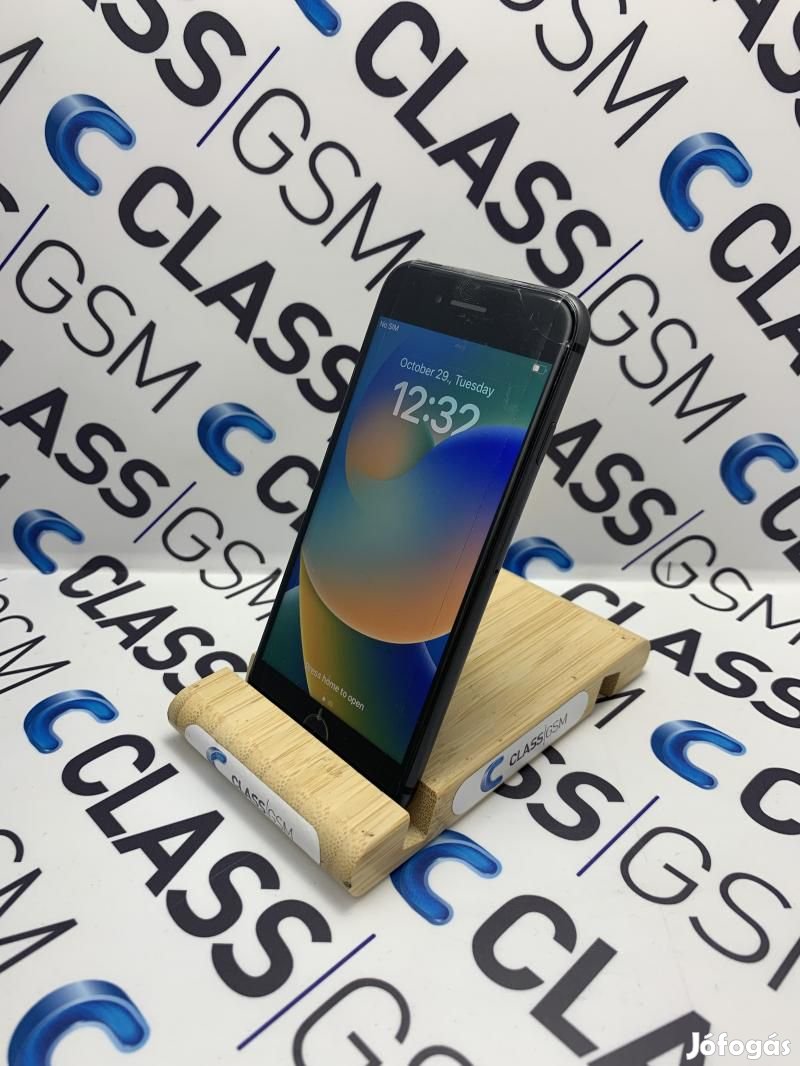 #87 Eladó Apple iPhone 8 64GB KIS HIBÁS!