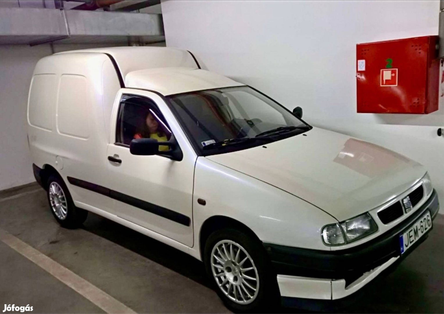 '97 Seat Inca 1.9D Cargo, gyöngyház fehér fényezéssel