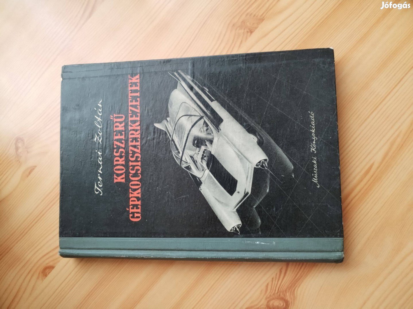 A Korszerü Gépkocsiszerkezetek antikvár autós könyv Ternai Z