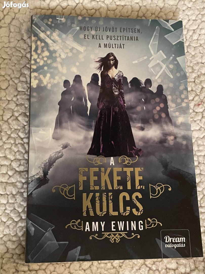 Amy Ewing: A fekete kulcs