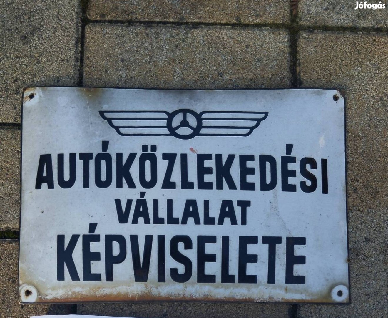 Autóközlekedési vállalat zománctábla.