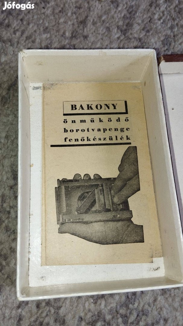 "Bakony" önműködő borotvapenge fenőkészülék