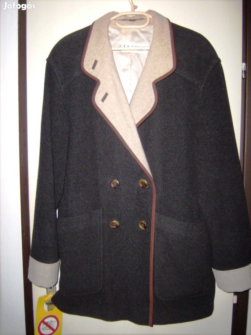 "Classic" elegáns, könnyű, minőségi gyapjú átmeneti kabát, nagy méret