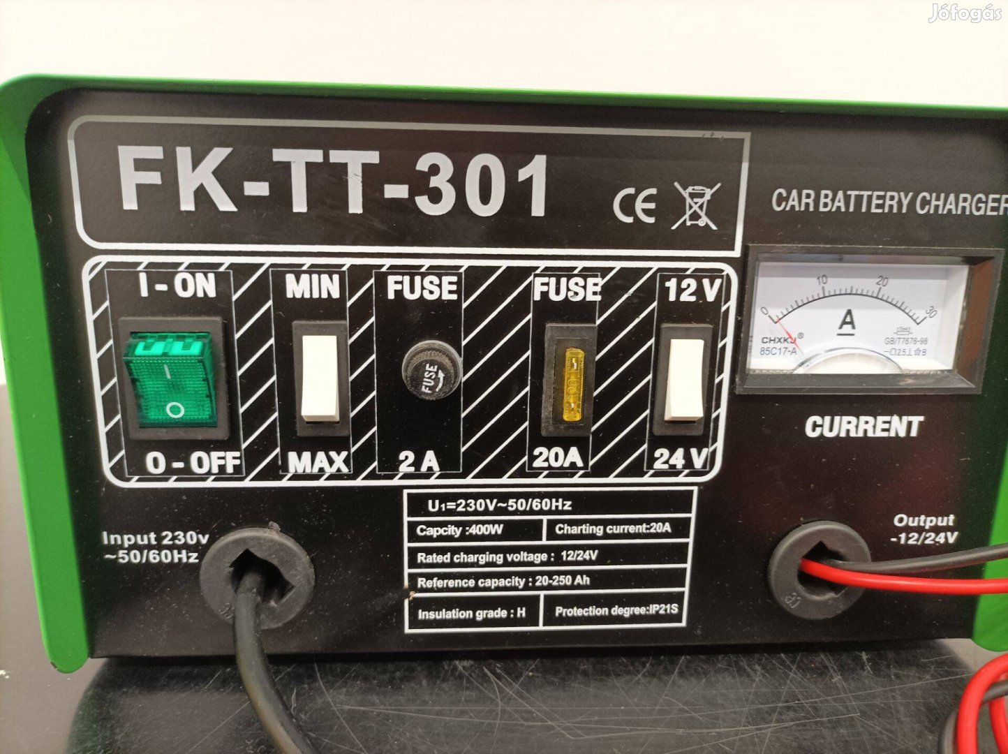 "Flinke" FK -TT-301 típusú akkumulátortöltő