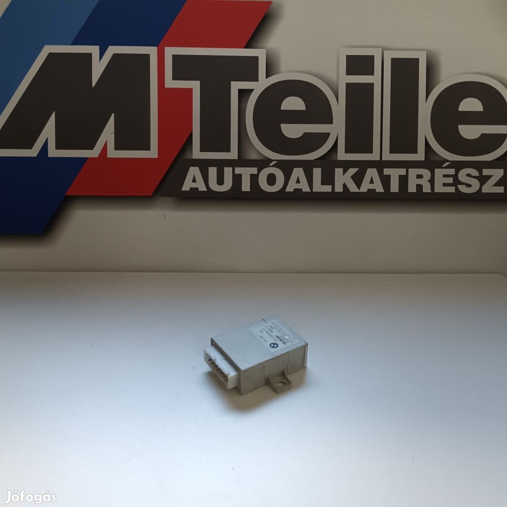 (GYÁRI HASZNÁLT) BMW Vezérlőegység csomagtérajtóhoz 5-ös E61+LCI / 7-
