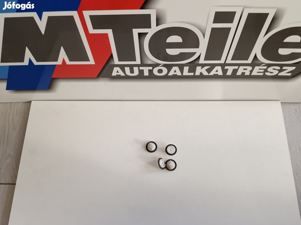 (GYÁRI ÚJ) BMW Ajtó panel rögzítő E65