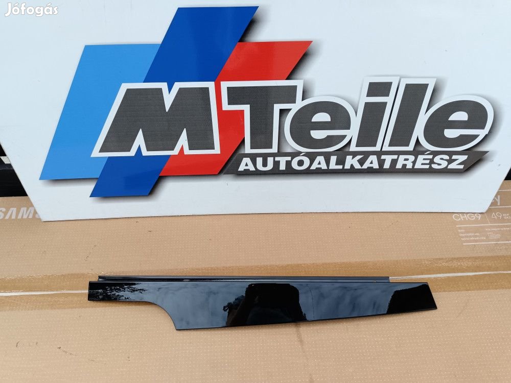 (GYÁRI ÚJ) BMW Ajtóborítás X3 G01 jobb első