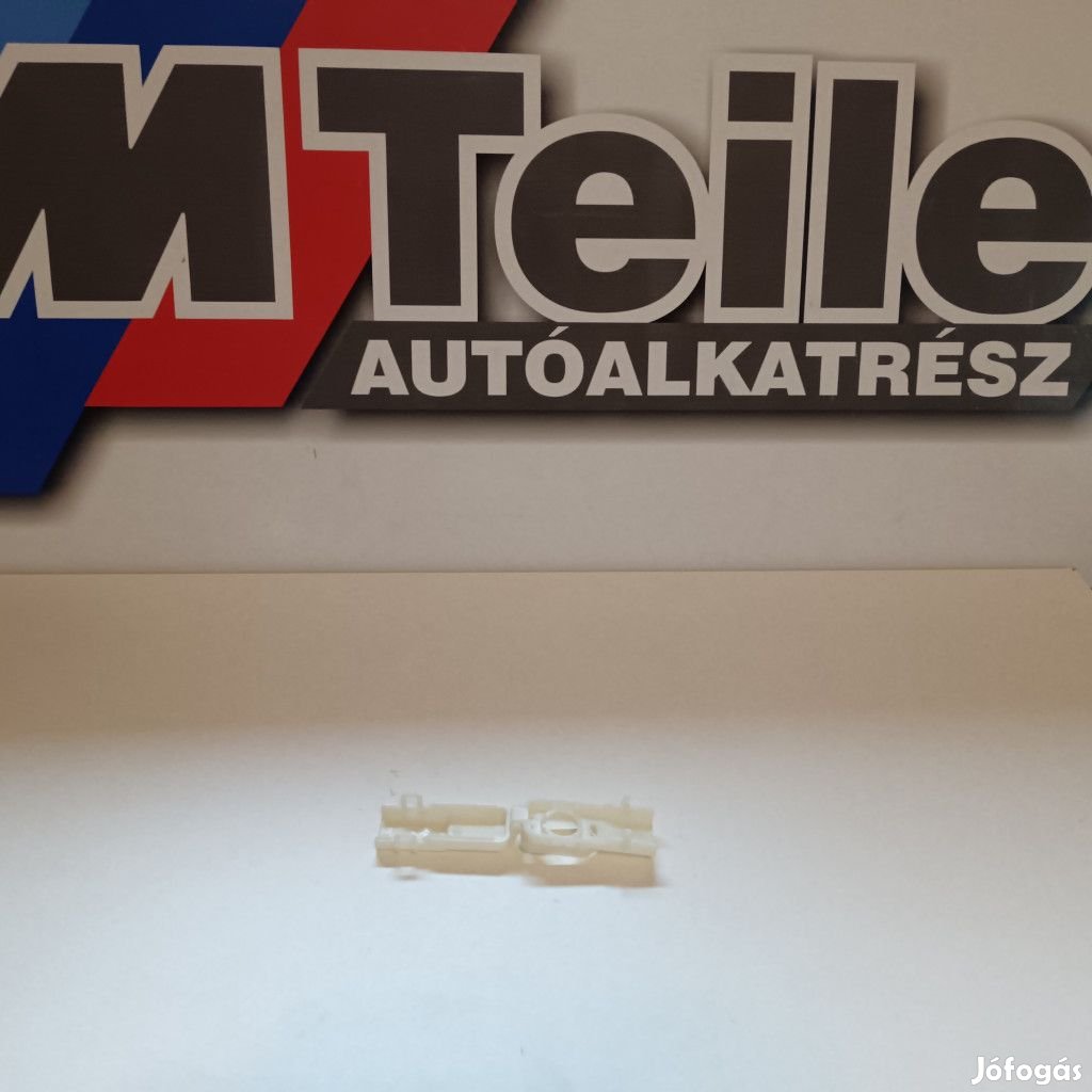 (GYÁRI ÚJ) BMW Akkumulátor fedél