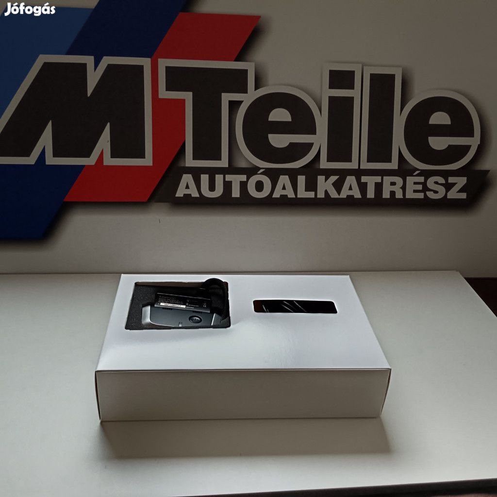 (GYÁRI ÚJ) BMW Fedélzeti kamera (advanced car eye 2)