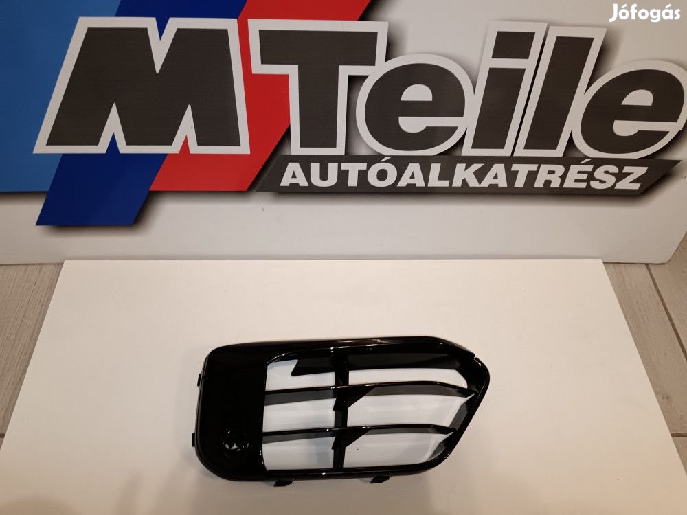 (GYÁRI ÚJ) BMW Hűtőrács jobb oldali X1 F48