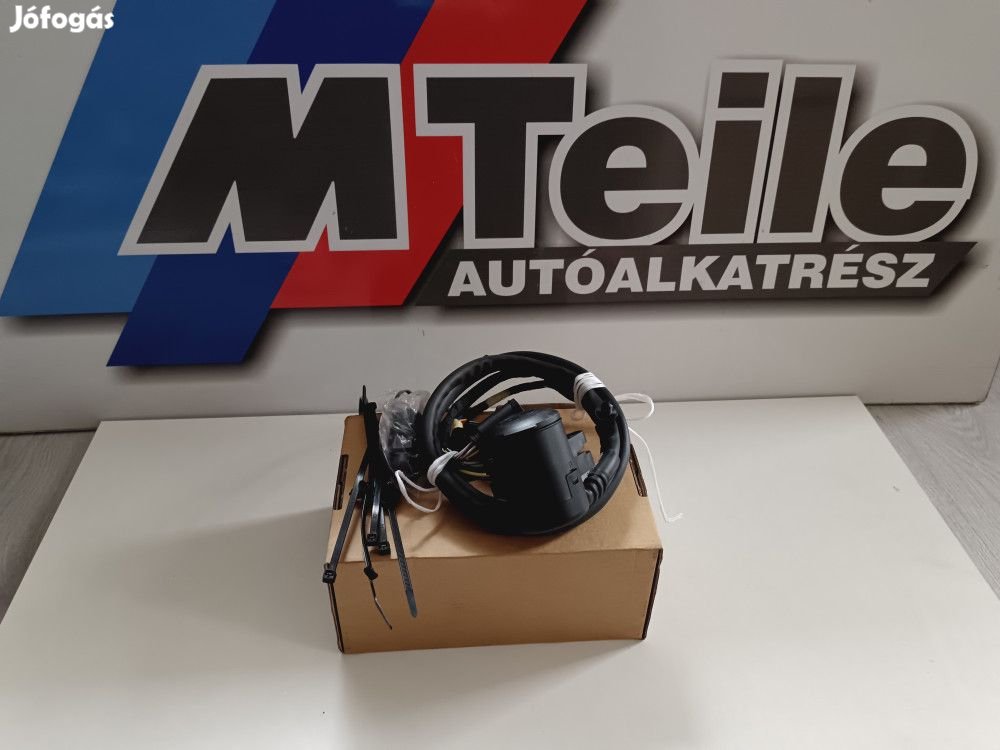 (GYÁRI ÚJ) BMW Javítókészlet hálózati aljzathoz
