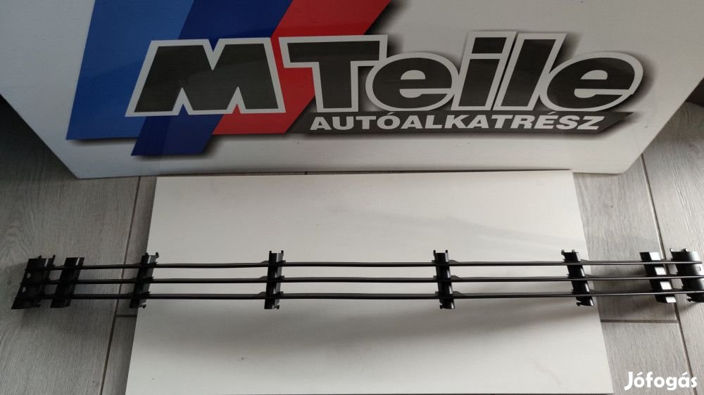 (GYÁRI ÚJ) BMW Lökhárító rács 7-es sorozat E38