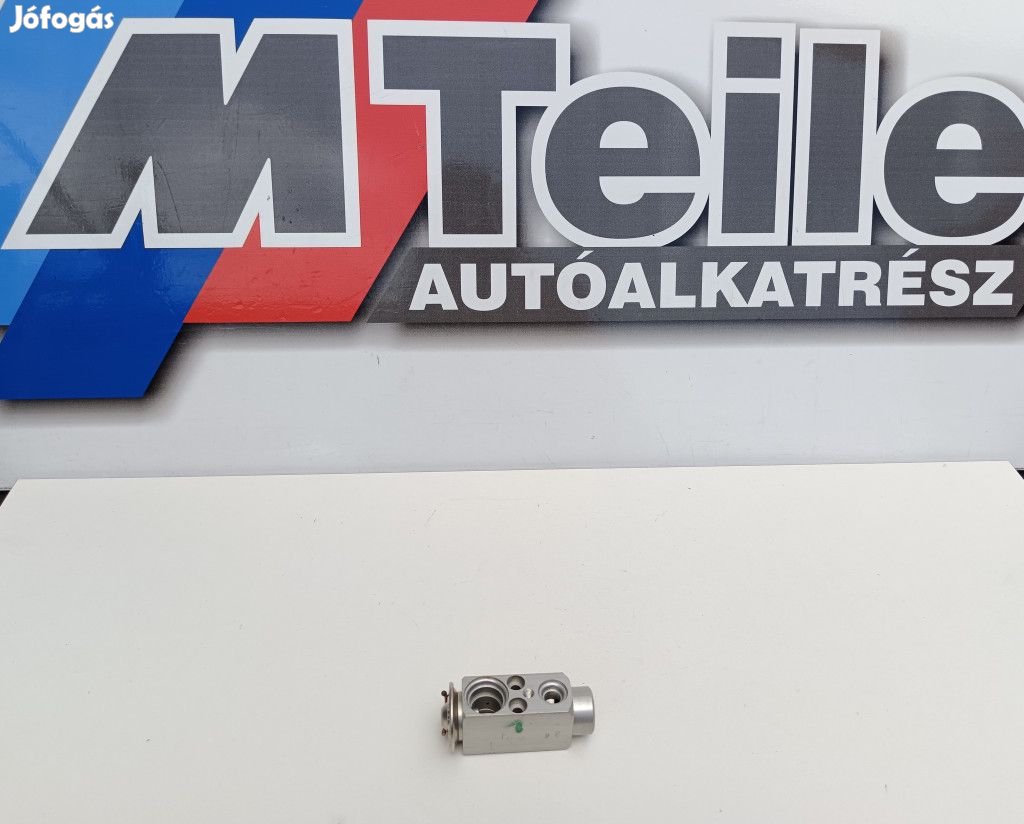 (GYÁRI ÚJ) BMW Táguló szelep