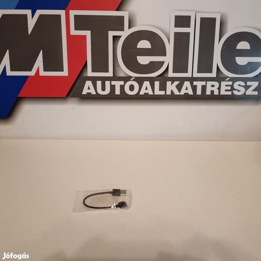 (GYÁRI ÚJ) BMW USB Kábel
