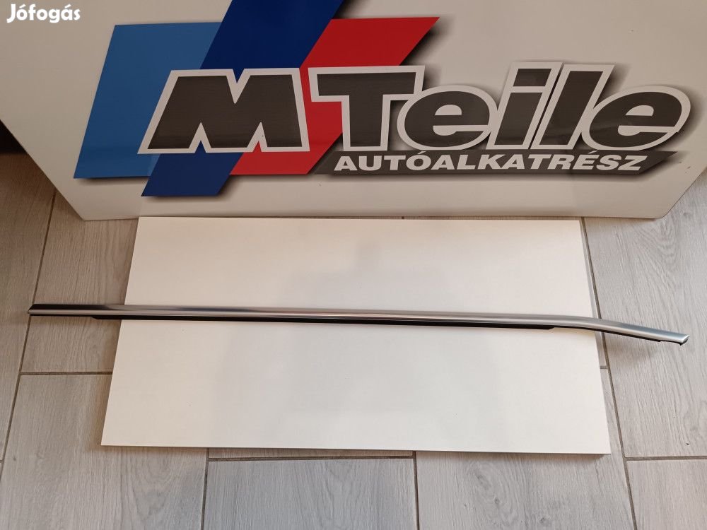 (GYÁRI ÚJ) BMW Vízlehúzó díszléc bal oldali X2 F39