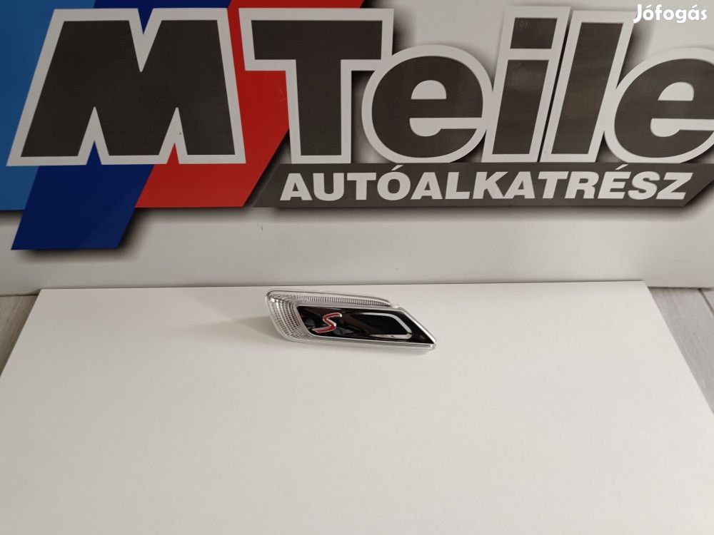 (GYÁRI ÚJ) MINI Pótlámpa irányjelző jobb oldali fehér F54+LCI