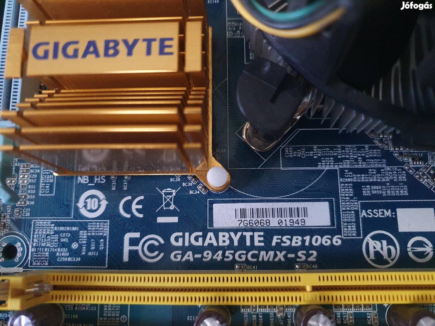 Gigabyte GA-F2A55M-S1 (Rev. 1.0) AMD A55 Socket FM2 Micro ATX . 