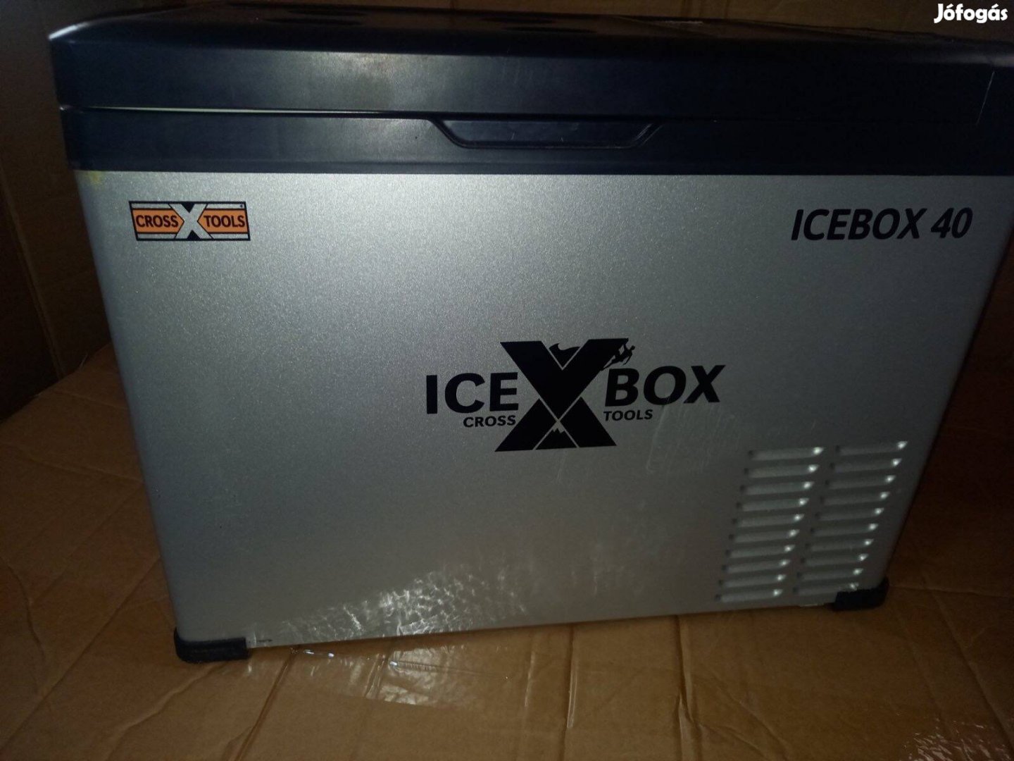 Icebox 40 hordozható mobil kompresszoros hűtő és fagyasztó