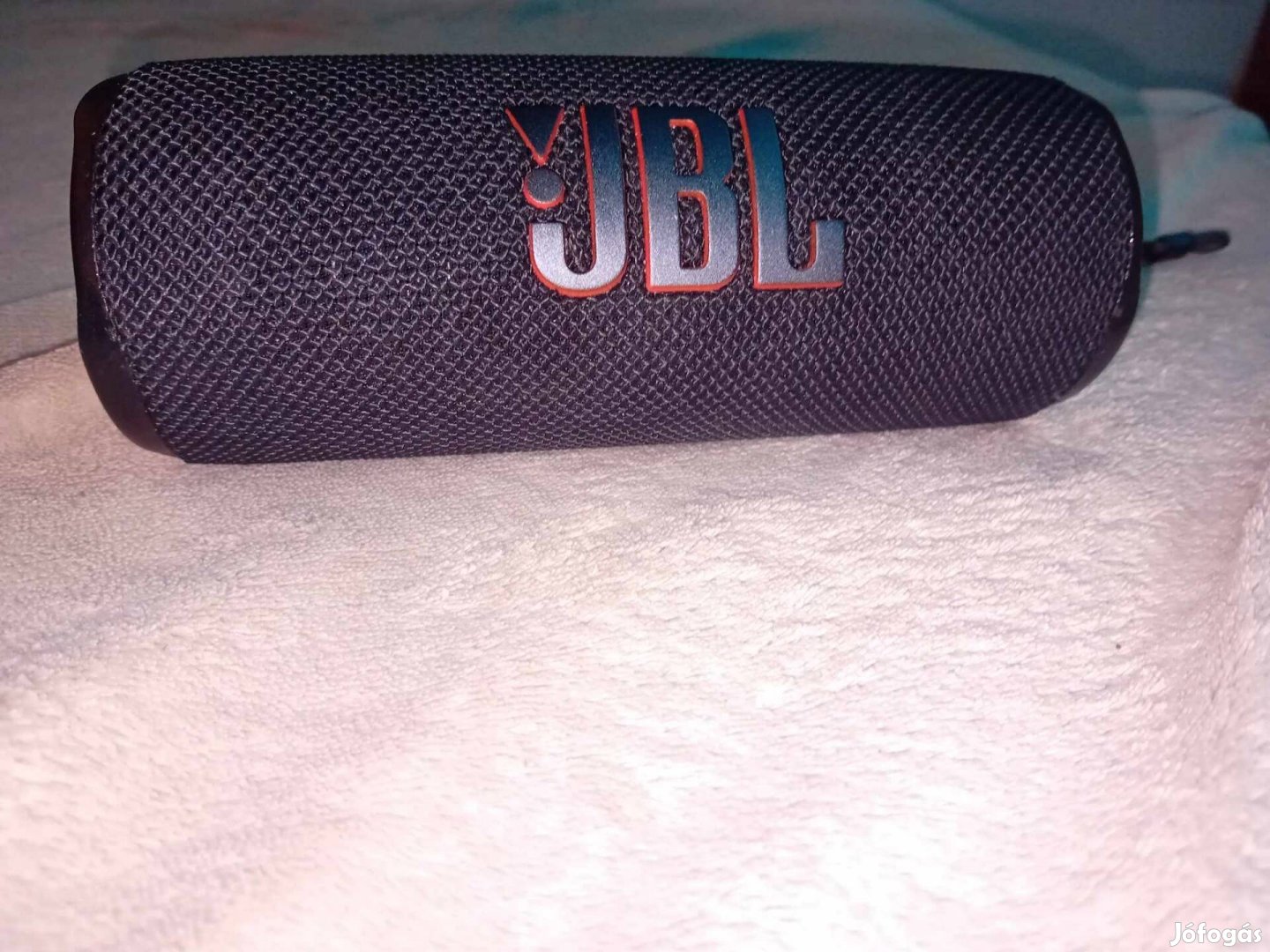 Jbl flip 6.            