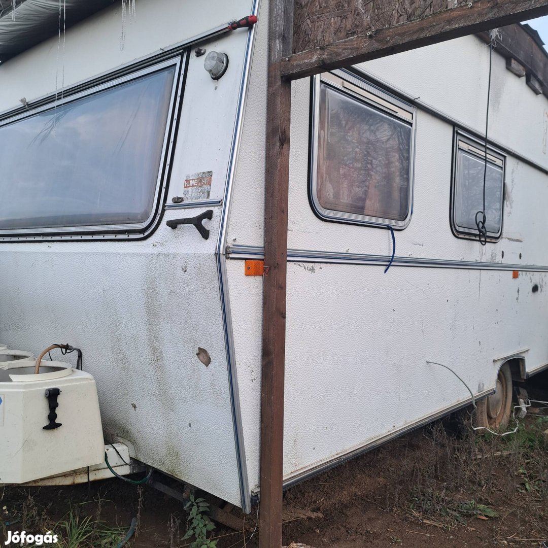 Lakókocsi telepítésre!