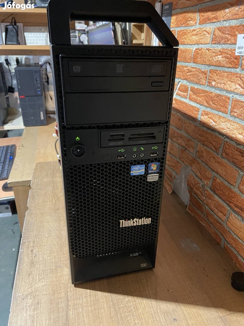 Lenovo Thinkstation S30  munkaállomás (2011 foglalat)