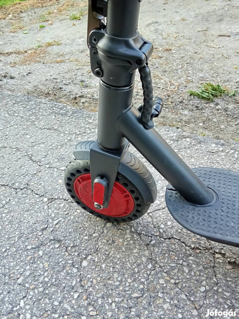 MP Men elektromos roller 