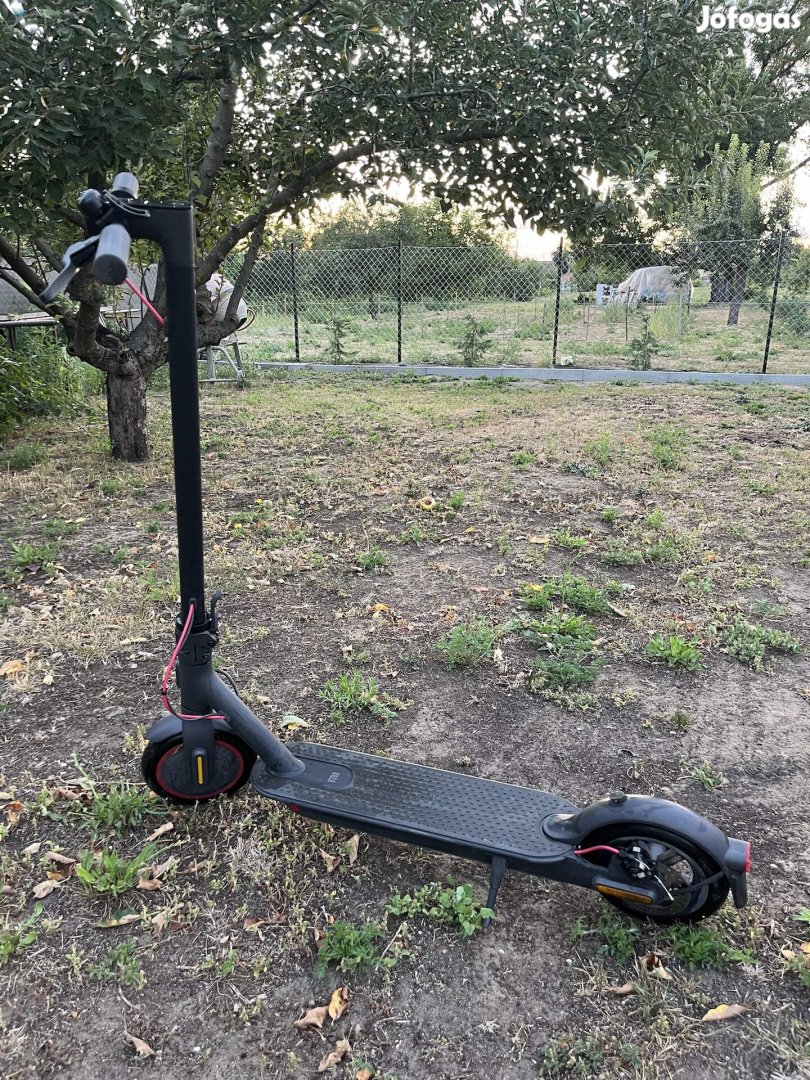 Mi Electric Scooter Pro 2 - elektromos roller