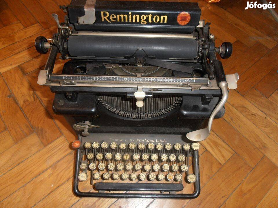 ,Múzeális Remington gyári állapotú írógép 100.000Ft-ért ujpesten eladó