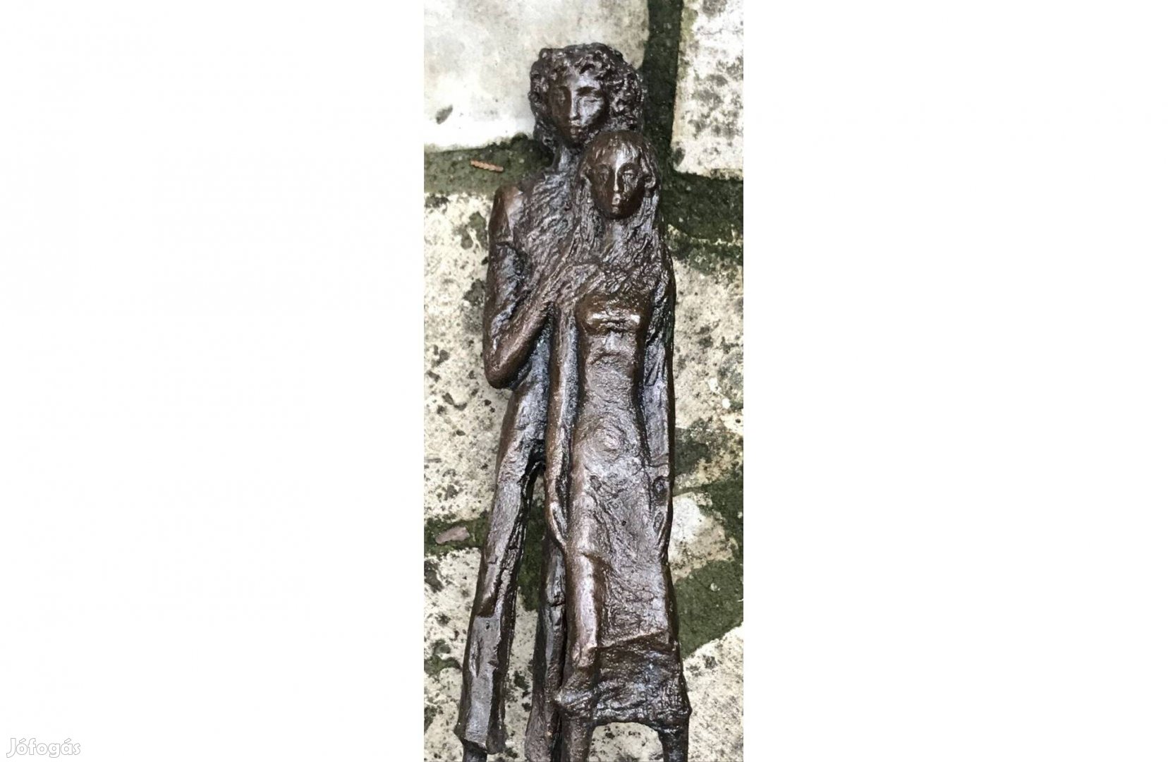 "Napba nézők" bronz szobor