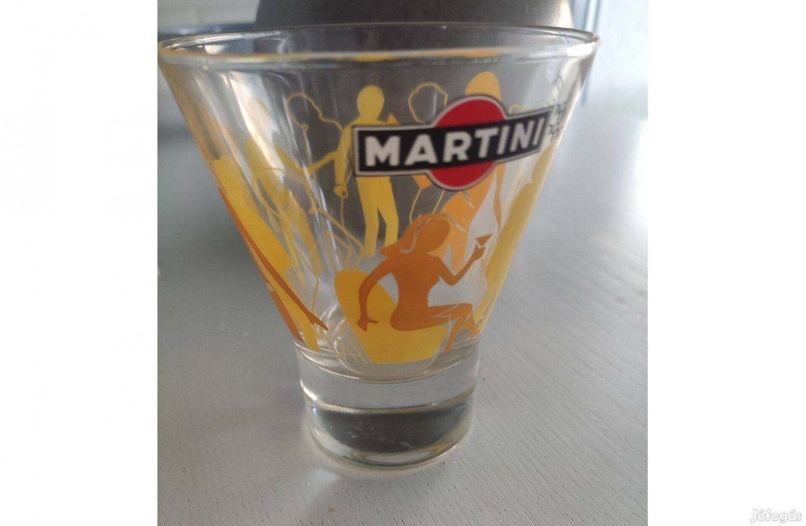 "No Martini No Party" - Martinis pohár a '90-es évekből