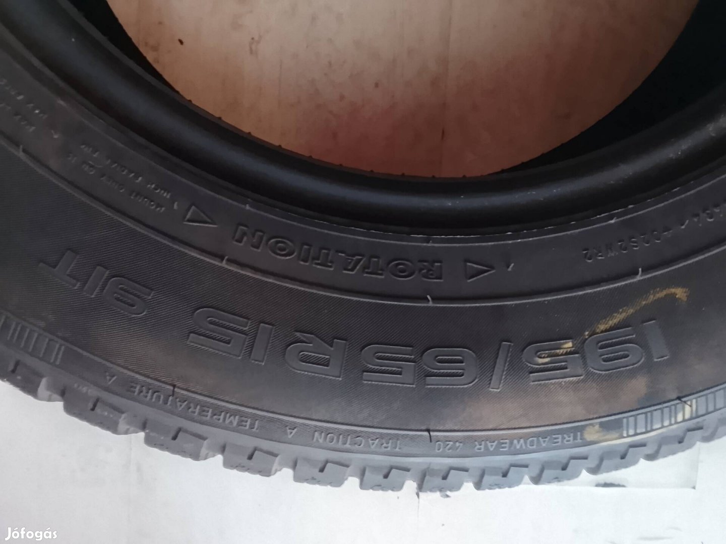 Nokian teligumi 19565r 15 elado