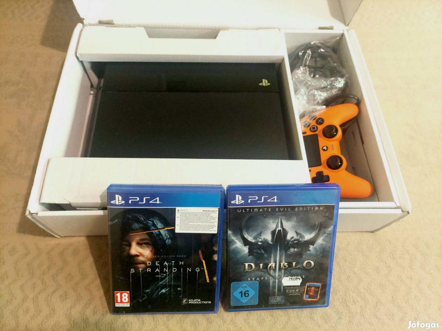 (PS4 FAT) Playstation 4 konzol + 2 játék