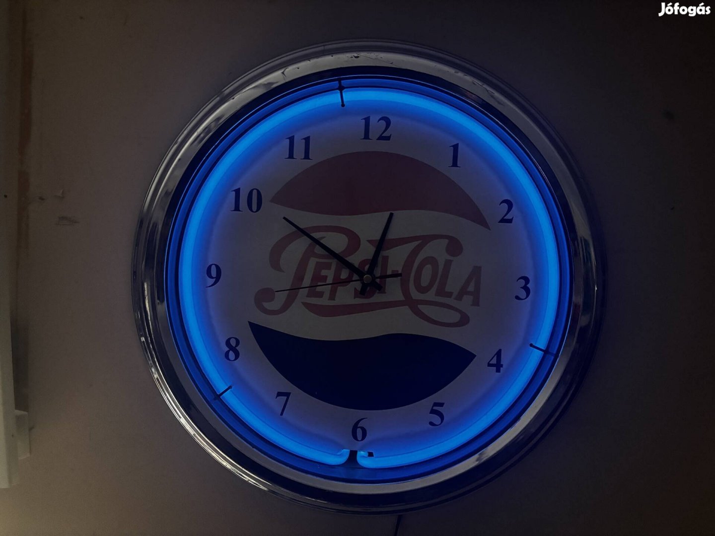 Pepsi colahúzott Neon reklám óra